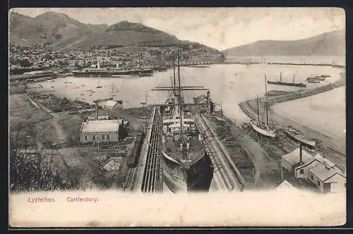 AK Lyttelton /Canterbury, Ship in drydock