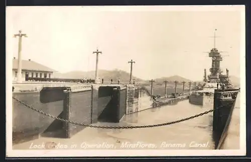 AK Miraflores, Panama Canal, Lock Gates in Operation