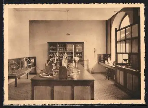 AK Louvain, Institut St. Raphael, Laboratoire de chimie