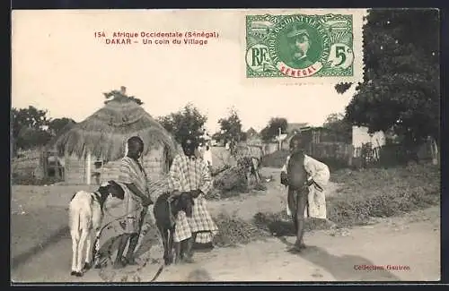 AK Dakar, Un coin du Village