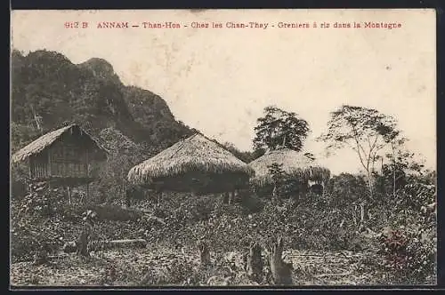 AK Than-Hoa /Annam, Chez les Chan-Thay, Greniers à riz dans la Montagne