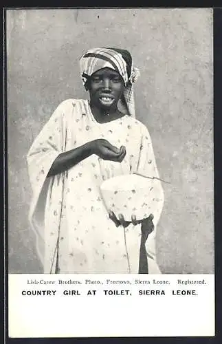 AK Sierra Leone, Country Girl At Toilet, afrikanische Volkstypen
