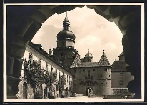 AK Würzburg, Festung Marienberg, Scherenbergtor nach seiner Wiederherstellung 1938