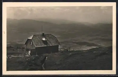 AK Kulmerhütte /Neumarkt, Neues Schutzhaus mit Bergpanorama