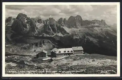 AK Rifugio Bolzano si Monte Pez, Berghütte mit Gipfelpanorama