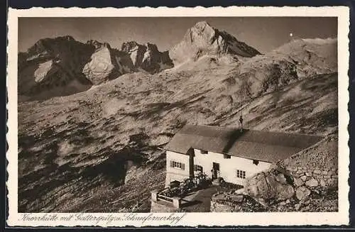 AK Knorrhütte, Aussicht von der Berghütte auf Gatterspitze und Schneefernerkopf