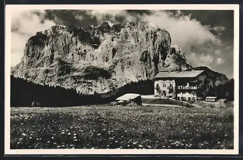 AK Albergo Rif /Plan de Gralba, Albergo verso il Sassolungo