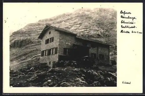 AK Schmidt-Zabbierow-Hütte /Loferer Steinberge, Gebäudeansicht mit Umgebung