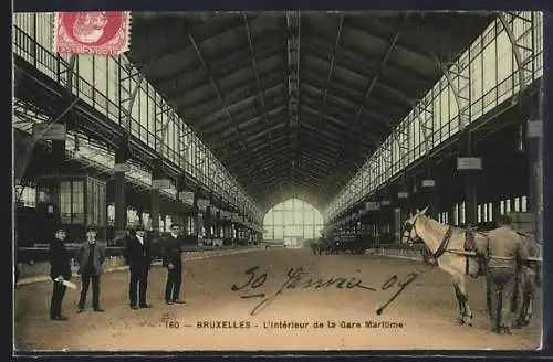 AK Bruxelles, L`intérieur de la Gare Maritime, Bahnhof