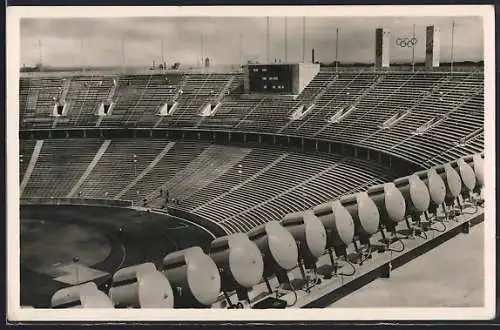 AK Berlin, Olympia 1936, Reichssportfeld mit Zuschauerrängen