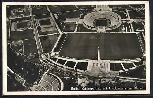 AK Berlin, Reichssportfeld mit Glockenturm und Maifeld
