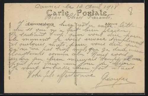 AK Cannes /Alpes-Maritimes, La Rue Félix-Faure avec des passants et une voiture