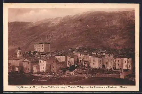 AK Cipières /A.-M., Haute-Vallée du Loup, Vue du Village, au fond cimes du Cheiron