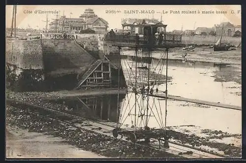 AK Saint-Malo, Le Pont roulant à marée basse
