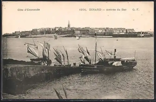 AK Dinard, Arrivée du Bac