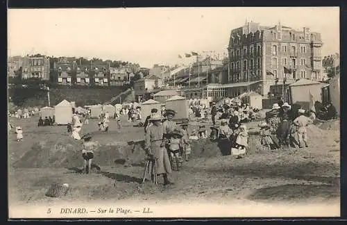 AK Dinard, Sur la Plage
