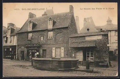 AK Dol-de-Bretagne, La Maison des Plaids et la Poste