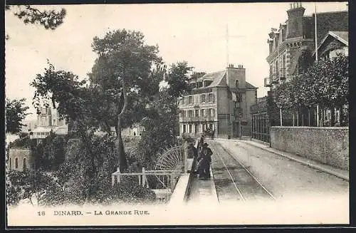 AK Dinard, La Grande Rue