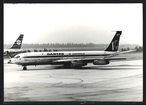 Fotografie Flugzeug Boeing 707, Quantas Australia VH-EBO