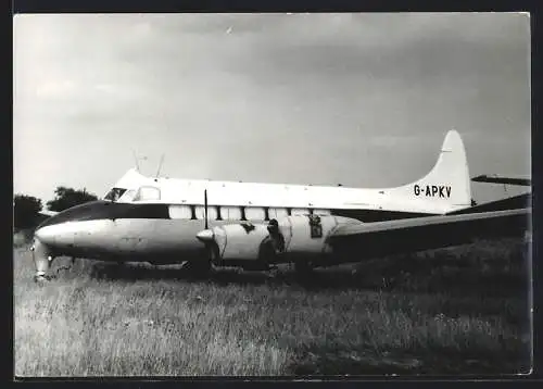 Fotografie Flugzeug, Niederdecker mit Kennung G-APKV