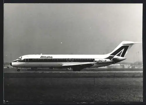 Fotografie Flugzeug Douglas DC-9 der Alitalia