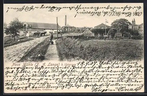 AK Uetersen, Gasthaus Neue Mühle, Bes. P. A. Lange, Strassenpartie mit Fuhrwerk