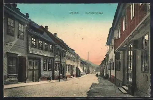 AK Dassel, Abendstimmung in der Bahnhofstrasse