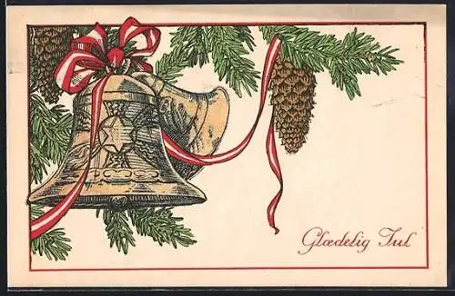 Künstler-AK Glocken mit Schleife an einem Tannenzweig, Glaedelig Jul