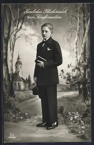 AK Glückwunsch zur Konfirmation, Junge vor einer Kirche