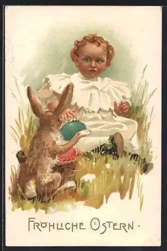 Lithographie Mädchen sitzt mit einem Osterhasen und bunten Eiern im Gras