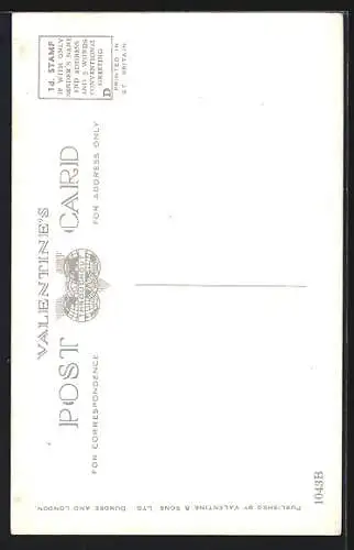 Künstler-AK Kind mit drei Welpen, Three little puppy-dogs, one for each year, to wish you a joyful Birthday Dear