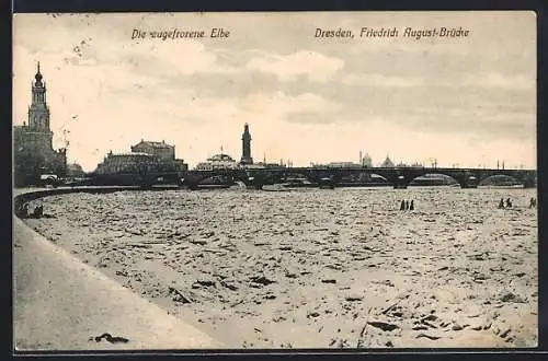 AK Dresden, Friedrich August-Brücke mit zugefrorener Elbe