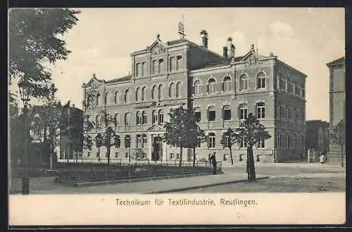 AK Reutlingen, Technikum für Textilindustrie
