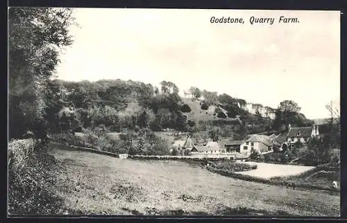 AK Godstone, Quarry Farm