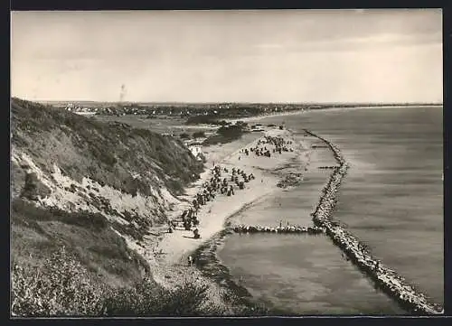 AK Kloster /Hiddensee, Blick zum Strand mit Badegästen
