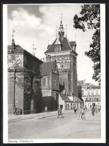 AK Danzig, Strassenpartie am Stockturm