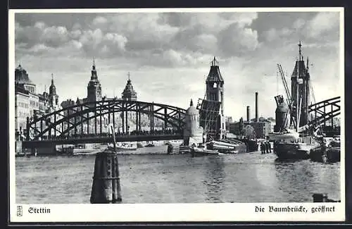 AK Stettin, Geöffnete Baumbrücke