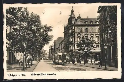 AK Hagen i. W., Elberfelderstrasse mit Geschäft und Strassenbahn