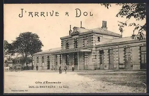 AK Dol-de-Bretagne /Côte d`Émeraude, La Gare, Bahnhof