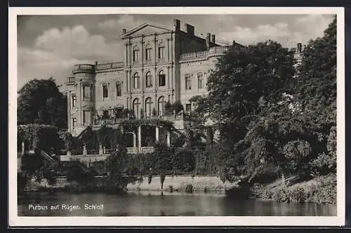 AK Putbus auf Rügen, Uferpartie mit Schloss