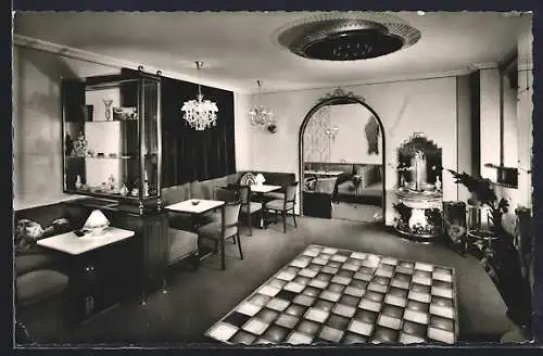 AK Helmbrechts /Ofr., Tanz-Cafe Hornung, Innenansicht