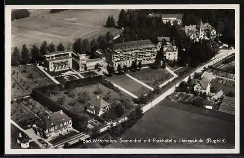 AK Bad Wörishofen, Sonnenhof mit Parkhotel u. Heimschule vom Flugzeug aus