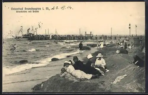 AK Brunshaupten i. M., Ostseebad, Strandleben mit Brücke