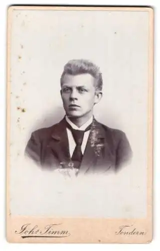 Fotografie Johs. Timm, Tondern, Oster-Str., Porträt eines jungen Mannes