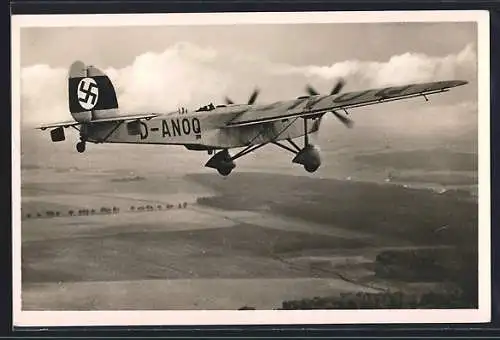 AK Flugzeug D-ANOQ der Luftwaffe im Flug, 