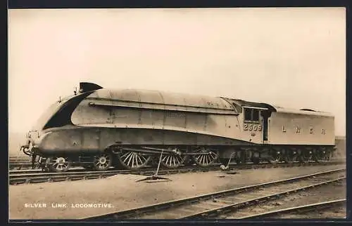Künstler-AK englische Eisenbahn der Gesellschaft L.N.E.R., Silver Link Locomotive