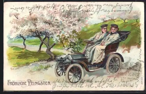 Lithographie Fröhliche Pfingsten, Paar im Automobil braust durch die blühende Landschaft