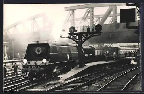 AK S. R. Merchant Navy No. 35019 French Line, englische Eisenbahn
