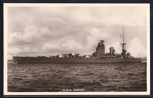 AK HMS Rodney auf See