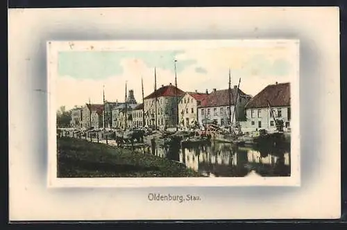 AK Oldenburg / O., Stau, Fischerboote im Hafen